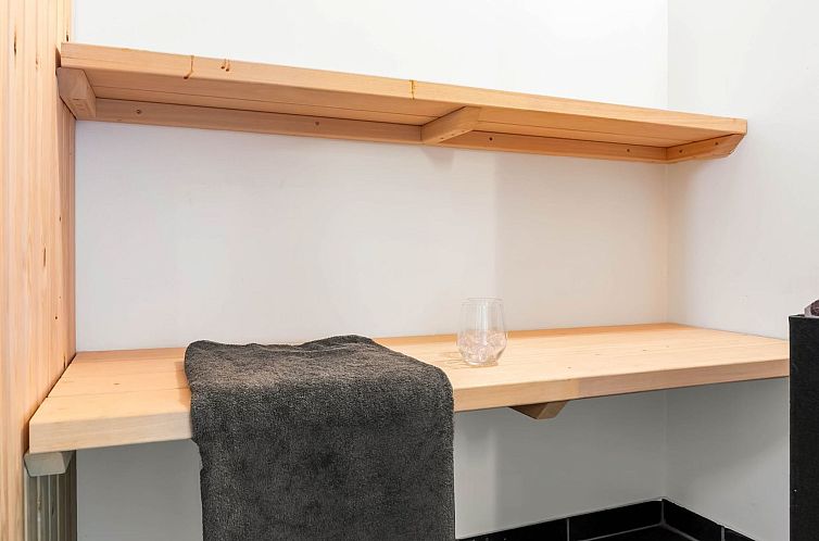 Vakantiehuis "Gynther" - 150m from the sea