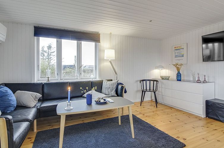 Vakantiehuis "Nehat" - 300m from the sea