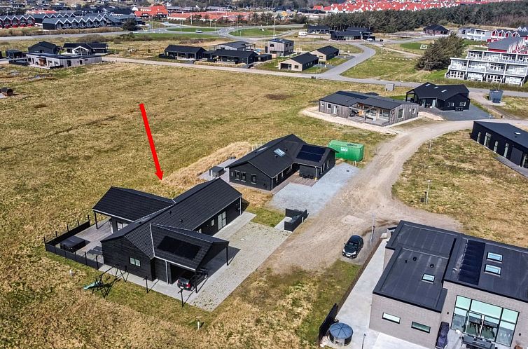 Vakantiehuis "Ambra" - 950m from the sea