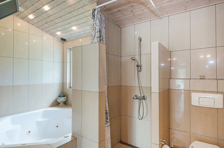 Vakantiehuis "Heralde" - 60m from the sea