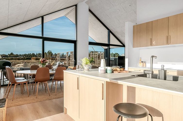 Vakantiehuis "Stenkil" - 1.2km from the sea