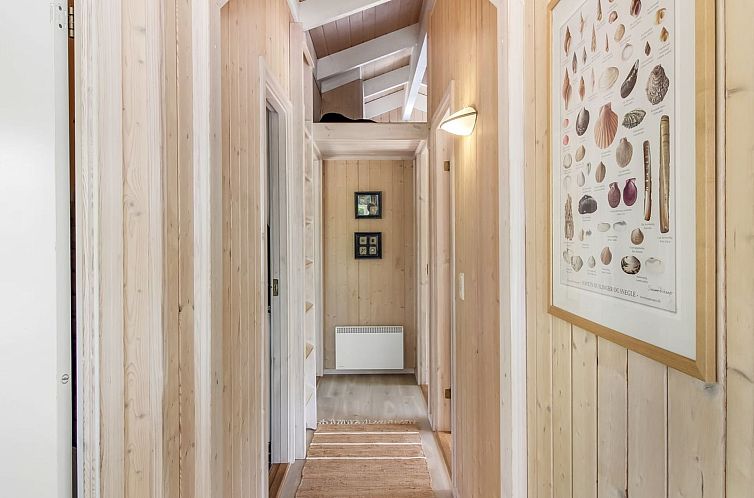 Vakantiehuis "Elvan" - 450m from the sea