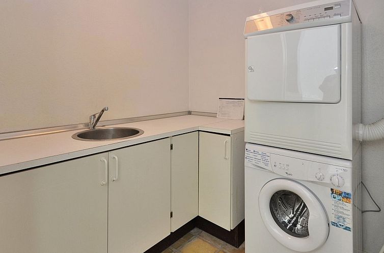 Appartement "Lenaya" - 75m from the sea