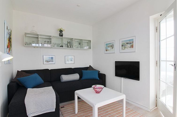 Appartement "Lenaya" - 75m from the sea