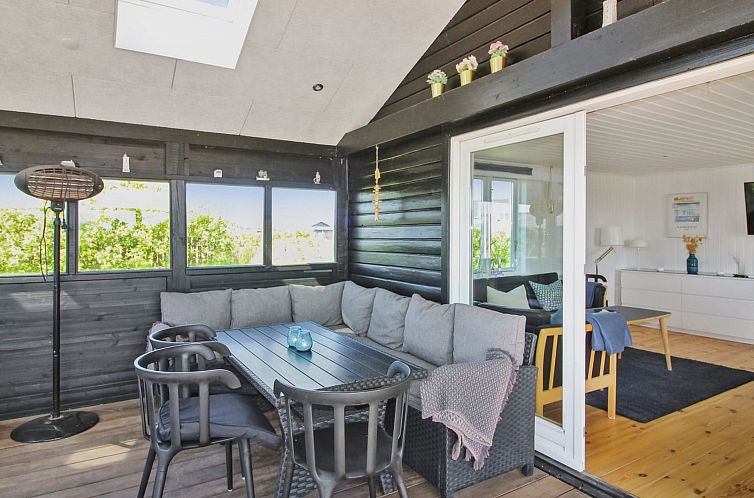 Vakantiehuis "Hroswitha" - 100m from the sea