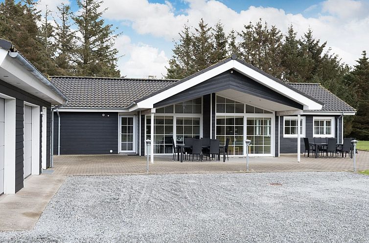 Vakantiehuis "Erene" - 850m from the sea