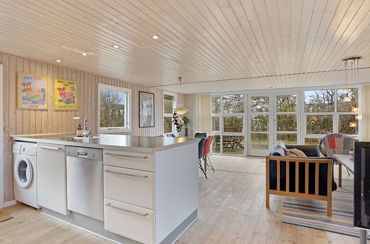 Vakantiehuis "Erene" - 850m from the sea