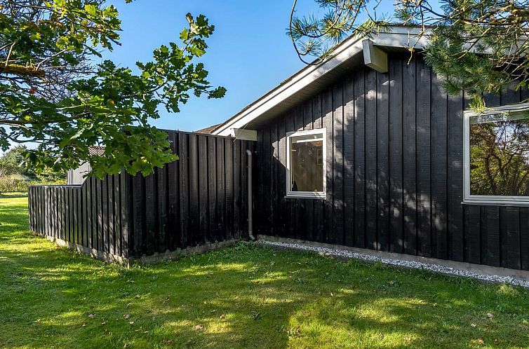 Vakantiehuis "Apsolon" - 600m from the sea