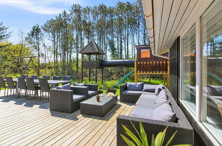 Vakantiehuis "Yessica" - 300m from the sea