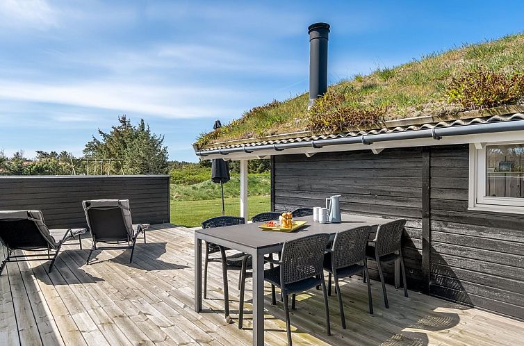 Vakantiehuis "Eddi" - 550m from the sea