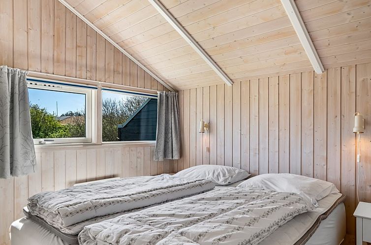 Vakantiehuis "Eddi" - 550m from the sea