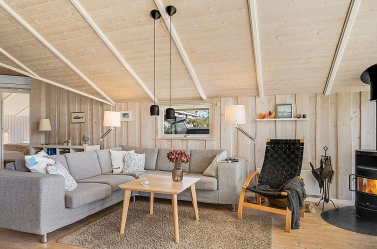 Vakantiehuis "Eddi" - 550m from the sea