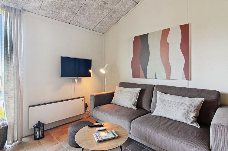 Appartement "Eydis" - 150m from the sea