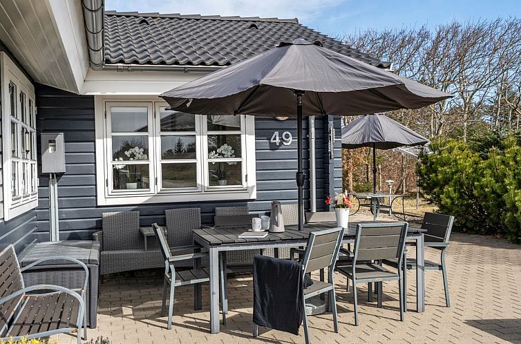 Vakantiehuis "Mathy" - 900m from the sea