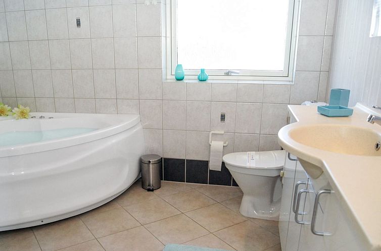 Vakantiehuis "Tayna" - 300m from the sea