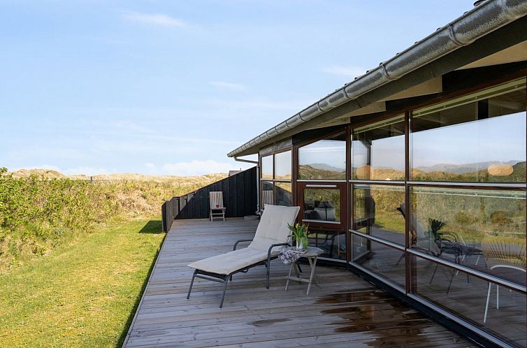 Vakantiehuis "Danica" - 175m from the sea
