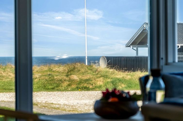 Vakantiehuis "Månviva" - 250m from the sea