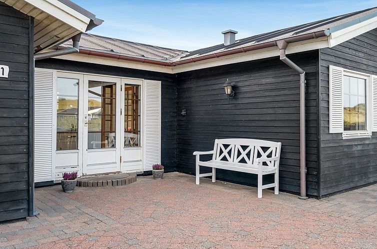 Vakantiehuis "Fotij" - 120m from the sea