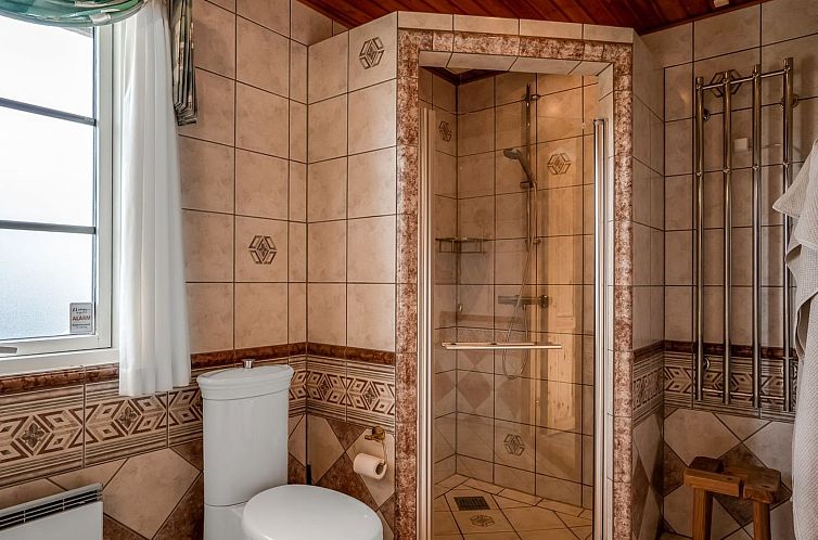 Vakantiehuis "Fotij" - 120m from the sea