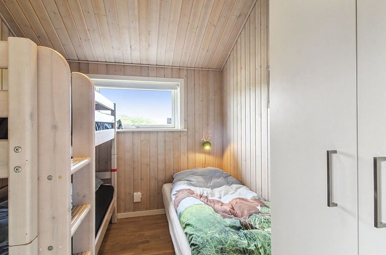 Vakantiehuis "Alma" - 500m from the sea