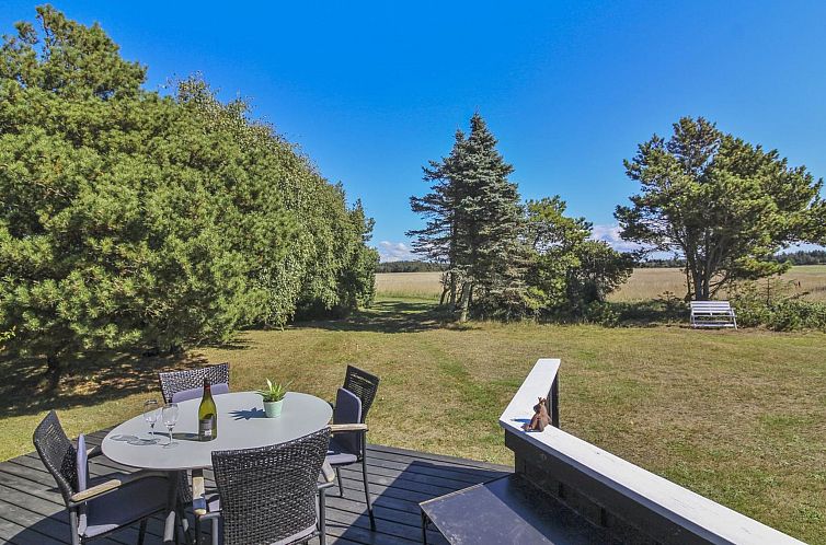 Vakantiehuis "Birgid" - 900m from the sea