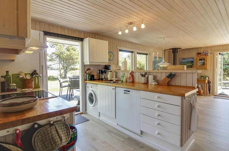 Vakantiehuis "Birgid" - 900m from the sea