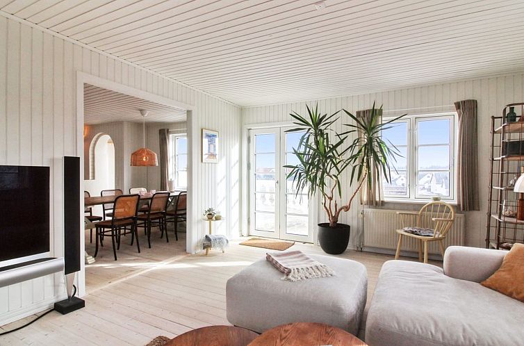 Vakantiehuis "Pelagija" - 900m from the sea