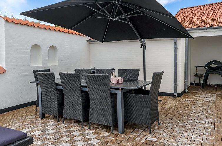 Vakantiehuis "Pelagija" - 900m from the sea