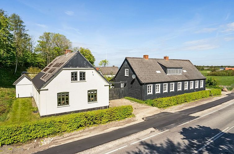 Vakantiehuis "Ejnarine" - 600m to the fjord