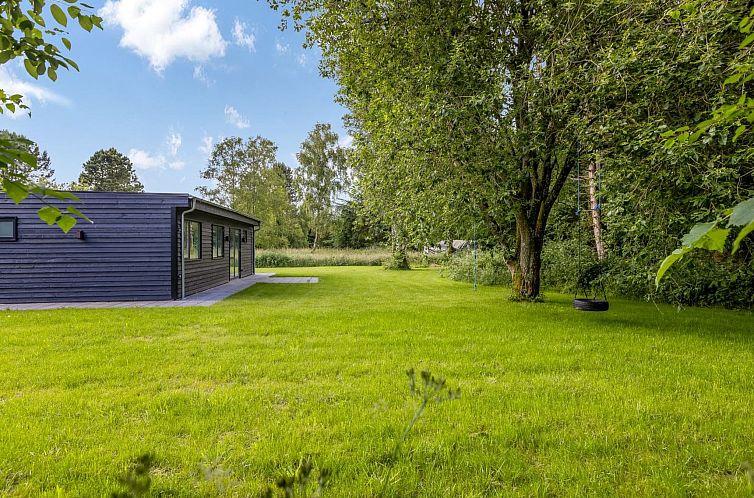 Vakantiehuis "Scalli" - 1.5km to the fjord