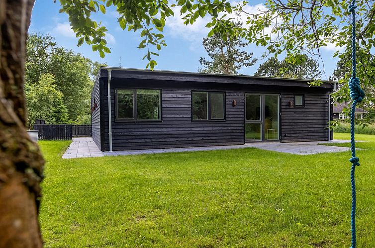 Vakantiehuis "Scalli" - 1.5km to the fjord