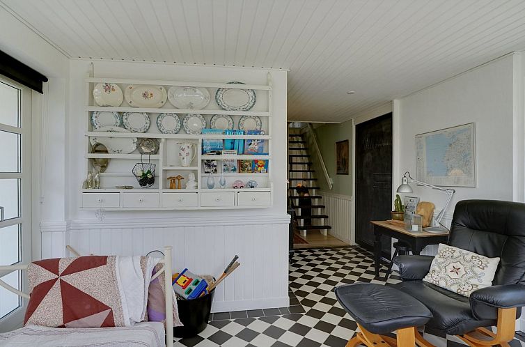 Vakantiehuis "Krister" - 250m to the fjord