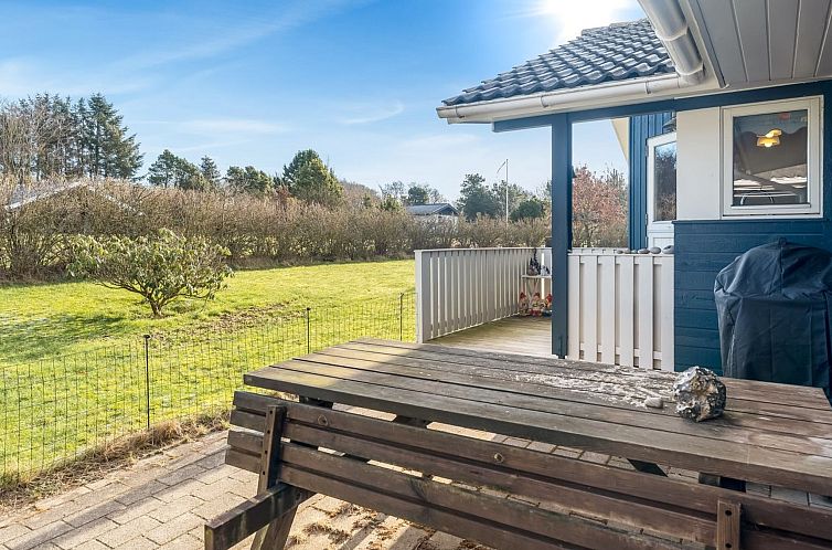 Vakantiehuis "Anselma" - 800m to the fjord