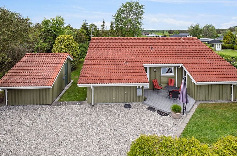 Vakantiehuis "Henne" -  from the sea