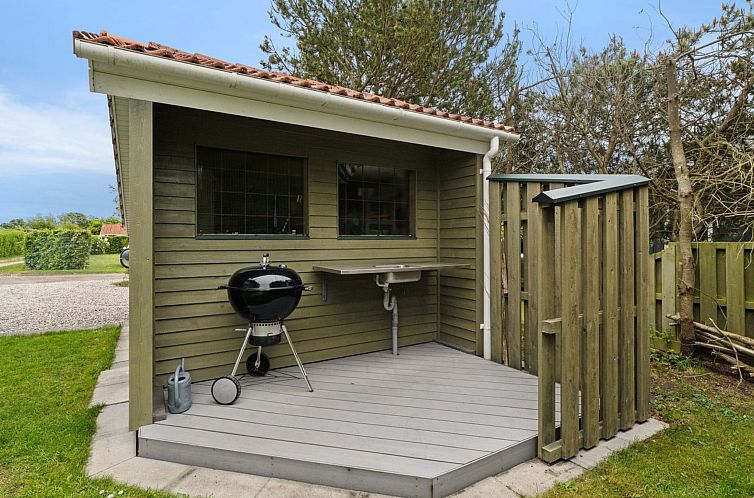 Vakantiehuis "Henne" -  from the sea