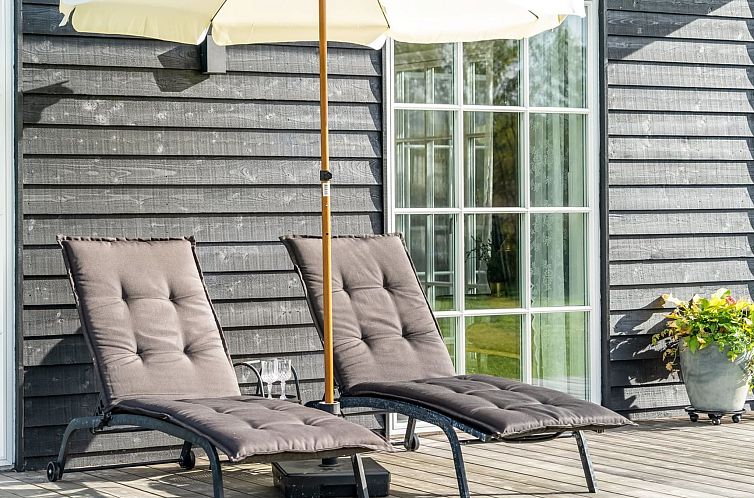 Vakantiehuis "Thala" - 500m from the sea