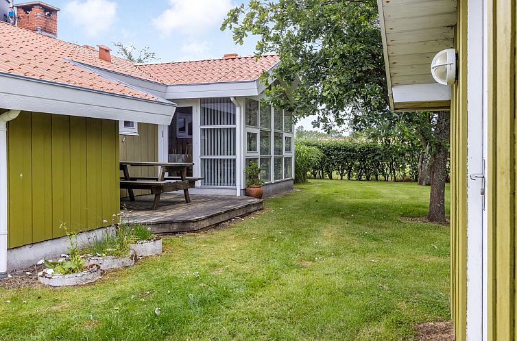 Vakantiehuis "Maira" -  from the sea