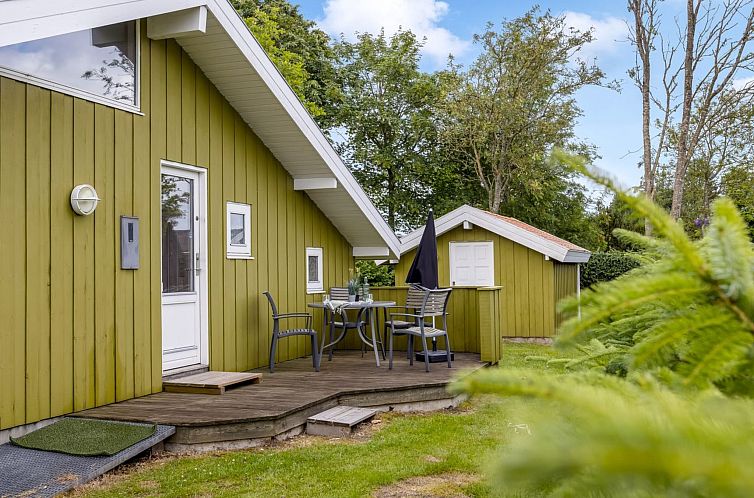 Vakantiehuis "Maira" -  from the sea