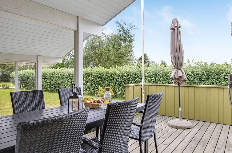 Vakantiehuis "Maira" -  from the sea