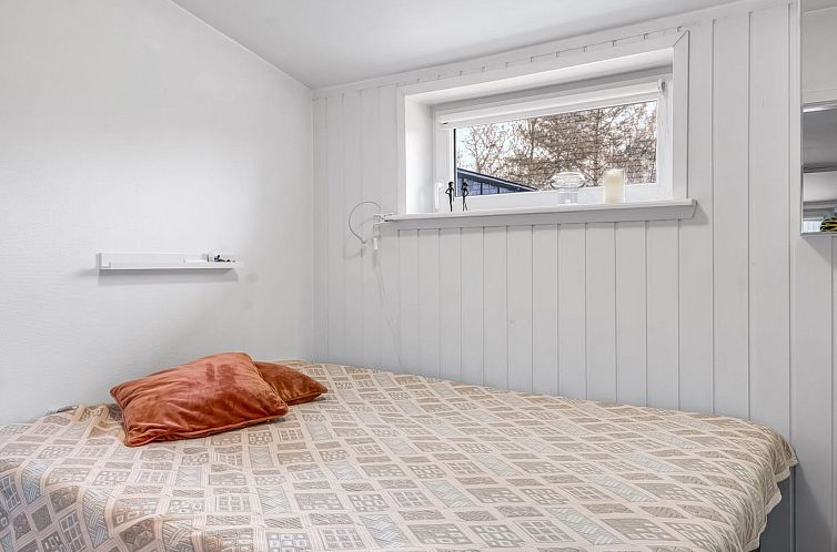 Vakantiehuis "Rikkart" -  from the sea