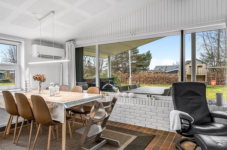 Vakantiehuis "Rikkart" -  from the sea