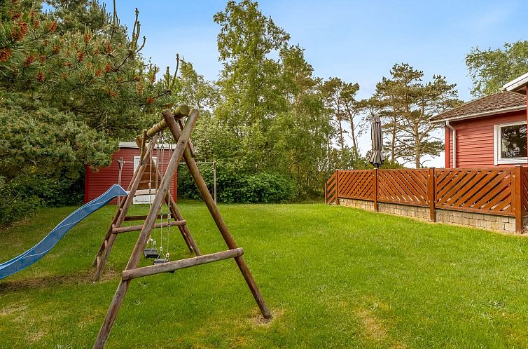 Vakantiehuis "Yanne" - 400m from the sea