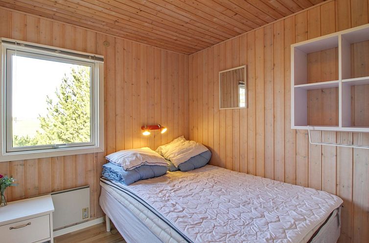 Vakantiehuis "Yanne" - 400m from the sea