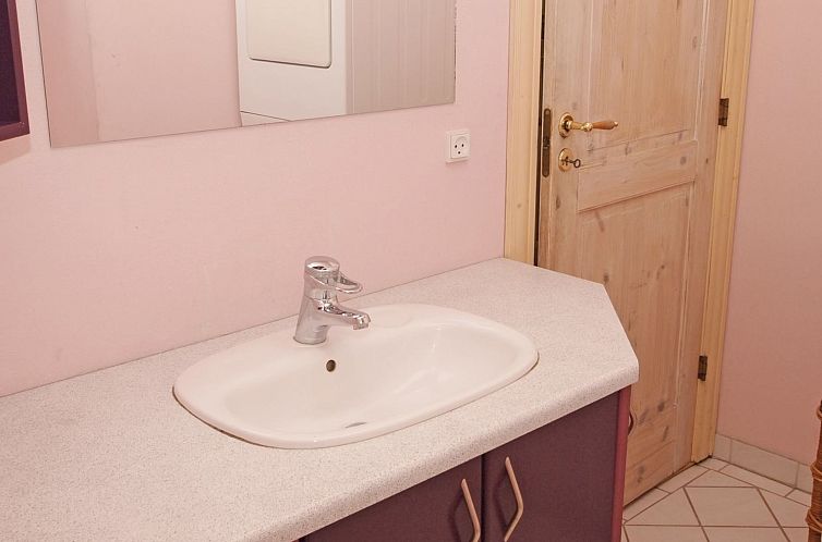 Vakantiehuis "Unto" - 100m from the sea