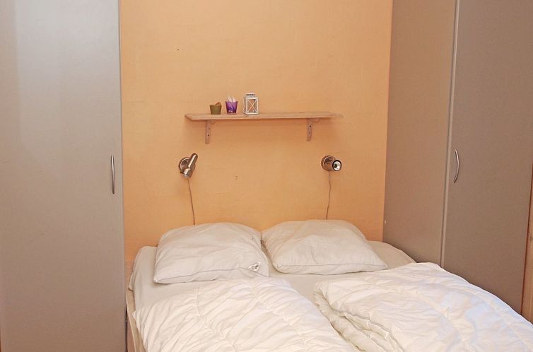 Vakantiehuis "Unto" - 100m from the sea