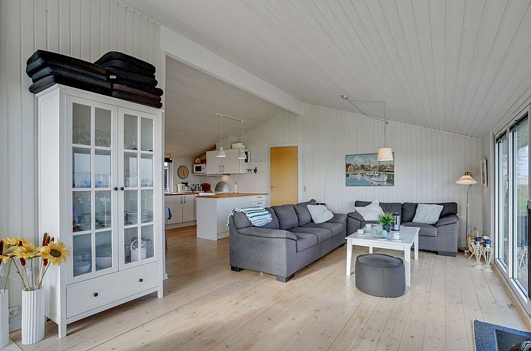 Vakantiehuis "Gisa" -  from the sea