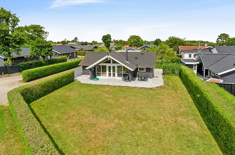 Vakantiehuis "Gertrud" -  from the sea