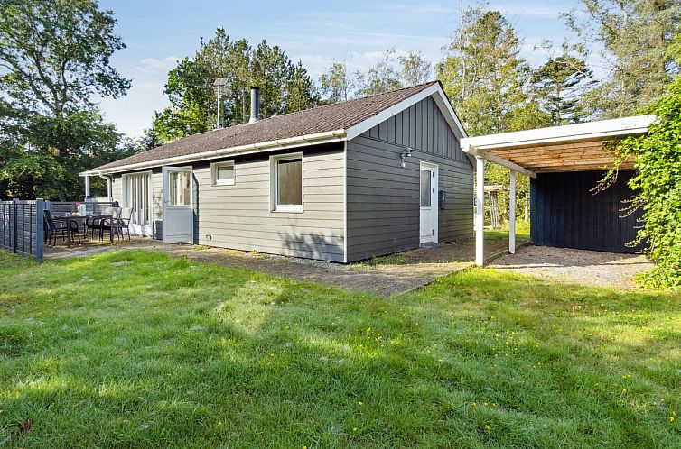 Vakantiehuis "Arwin" - 200m from the sea