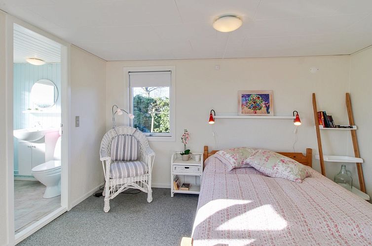 Vakantiehuis "Shaya" - 340m from the sea