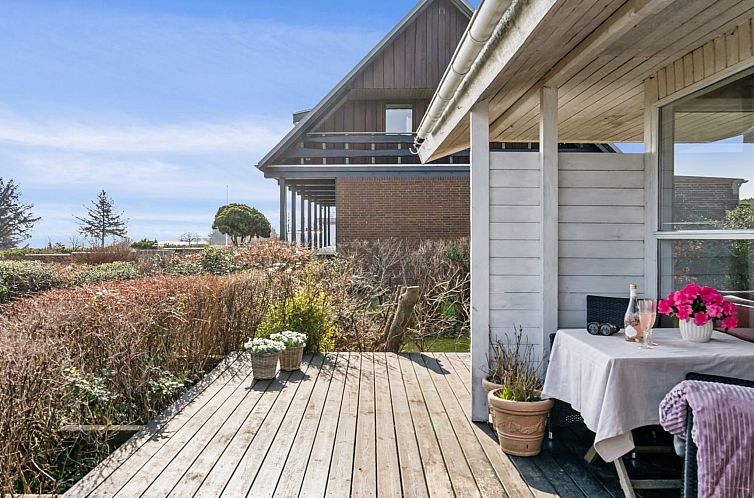 Vakantiehuis "Wrage" -  from the sea